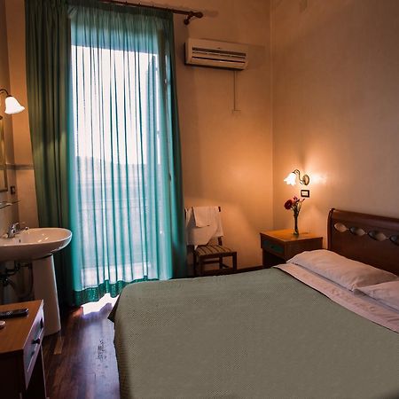 Hotel Italia Palermo Kültér fotó