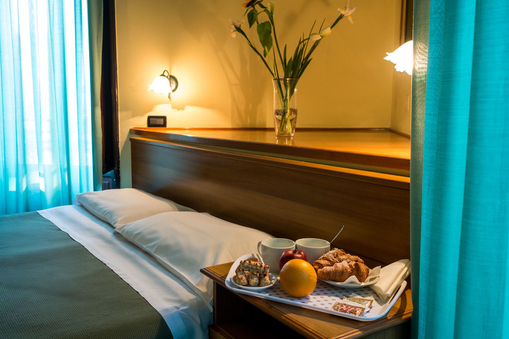 Hotel Italia Palermo Kültér fotó