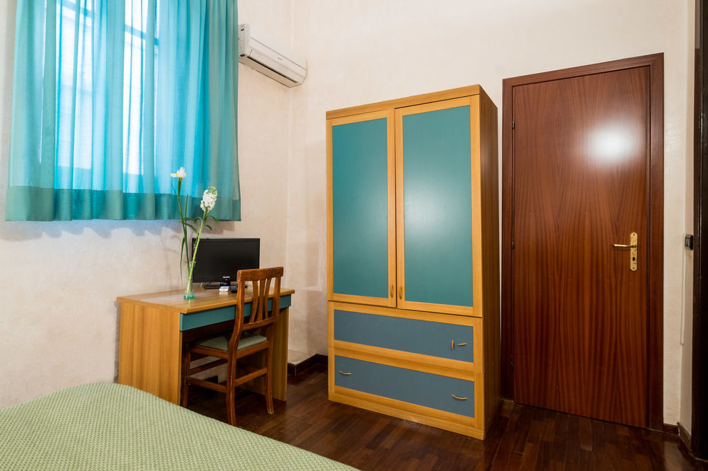 Hotel Italia Palermo Kültér fotó